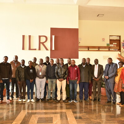 Group photo at the stakeholders' consultation, 'Exploring opportunities for improving uptake of integrated herd health plans by smallholder dairy farmers in Kenya,' for SAPLING Kenya (ILRI / Madeline Wong).