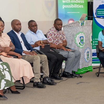 Panelists discuss ‘One Health in academia’, moderated by ILRI's Florence Mutua, extreme right (photo credit: COHESA/Catherine Wood).