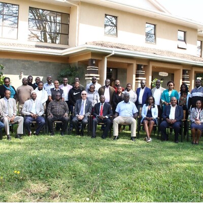 Fabian Kausche, deputy director of research and innovation, ILRI, with partners and collaborators of the co-infection project (photo credit: ILRI/Geoffrey Njenga).