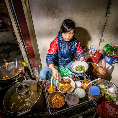 Urban food systems, Vietnam. 2015 CIAT/Georgina Smith Urban food systems, Vietnam. 2015 CIAT/Georgina Smith