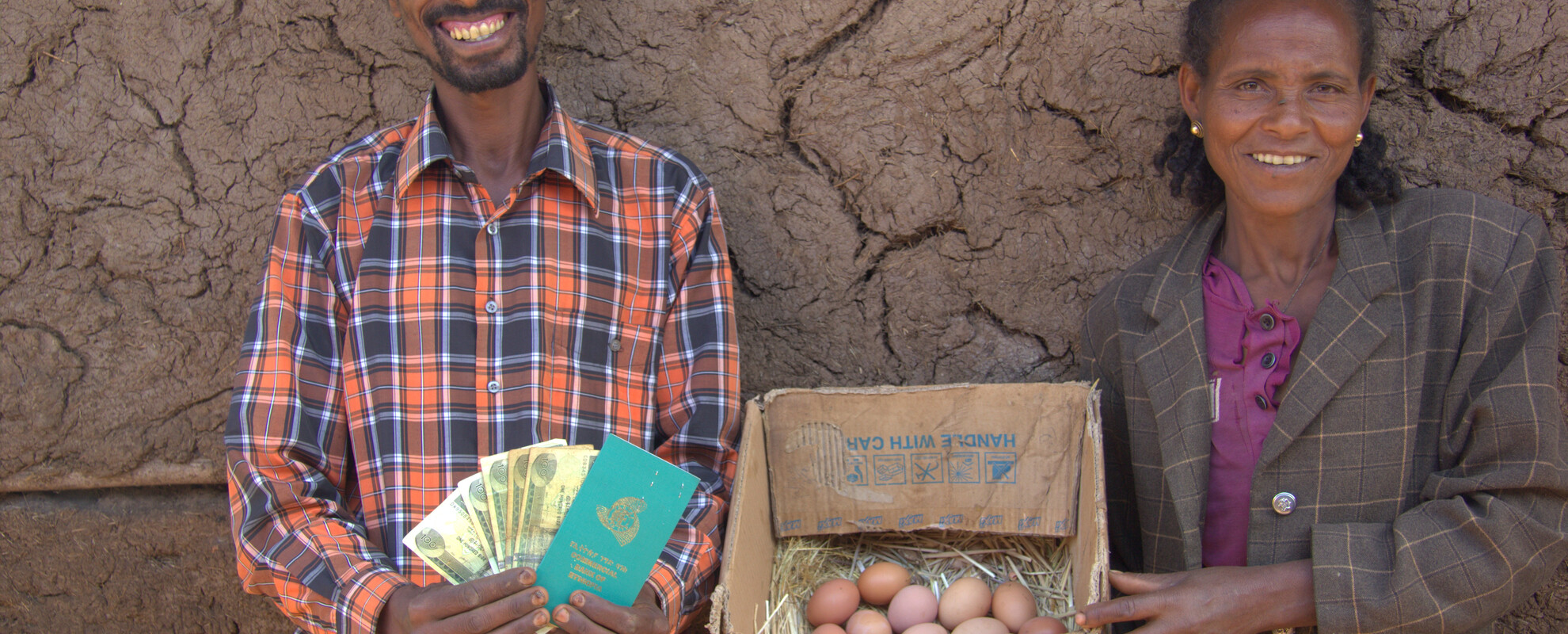 Improving village chicken production to elevate livelihoods of poor people in Ethiopia project, field visit in May 2014 (photo credit: ILRI/Wondmeneh Esatu).